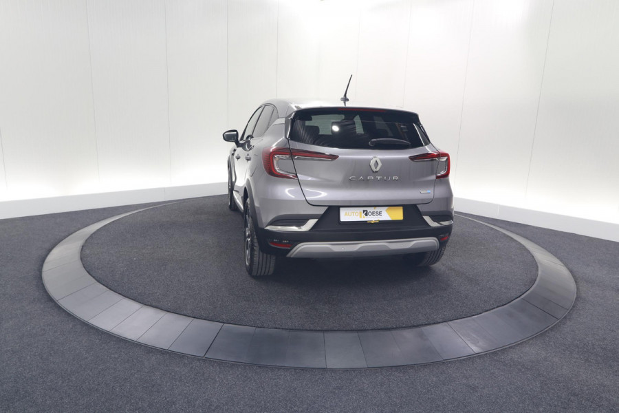 Renault Captur 1.6 E-Tech Plug-in Hybrid 160 Intens | Parkeersensoren | Apple Carplay | Navigatie | Climate Control