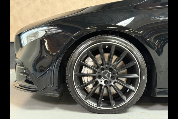 Mercedes-Benz A-Klasse AMG 35 4MATIC Aero pakket | Pano | Burmester | keyless | camera | Memory seats