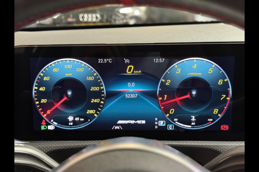 Mercedes-Benz A-Klasse AMG 35 4MATIC Aero pakket | Pano | Burmester | keyless | camera | Memory seats