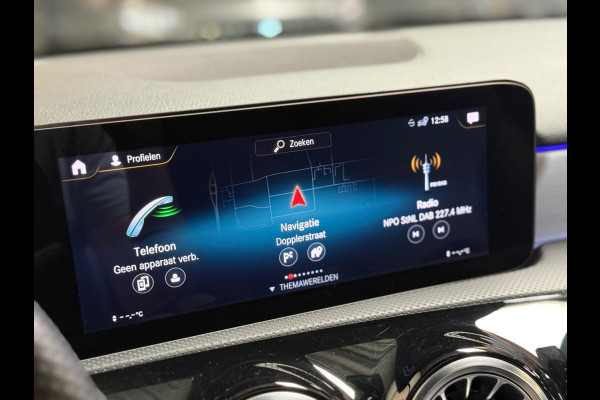 Mercedes-Benz A-Klasse AMG 35 4MATIC Aero pakket | Pano | Burmester | keyless | camera | Memory seats