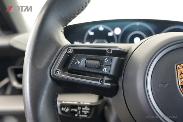 Porsche Taycan Cross Turismo 4 93 kWh Sport Chrono | Panoramadak | Titanium Velgen