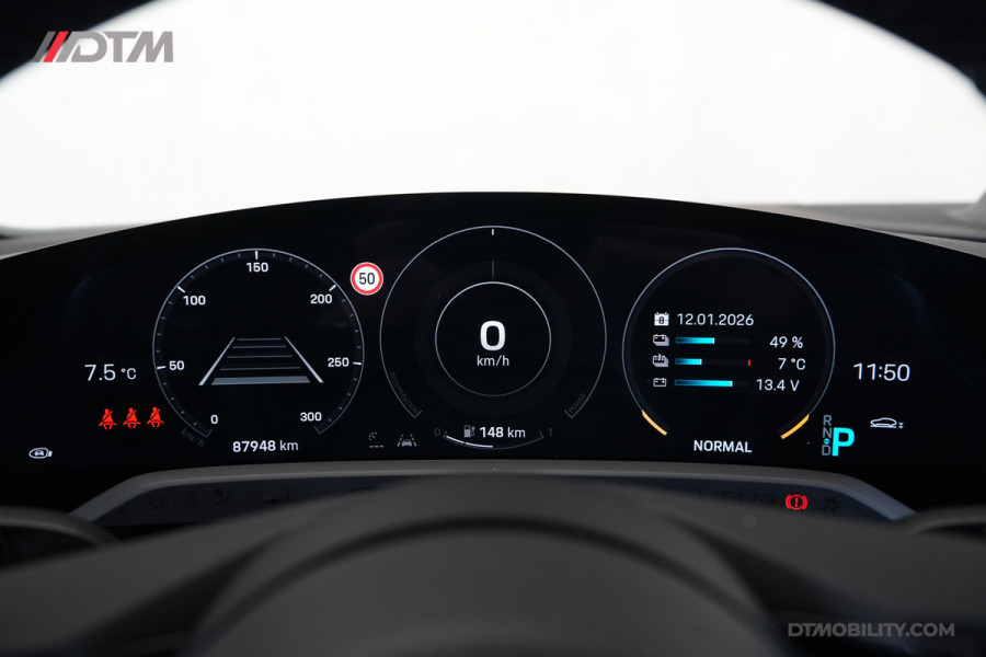 Porsche Taycan Cross Turismo 4 93 kWh Sport Chrono | Panoramadak | Titanium Velgen