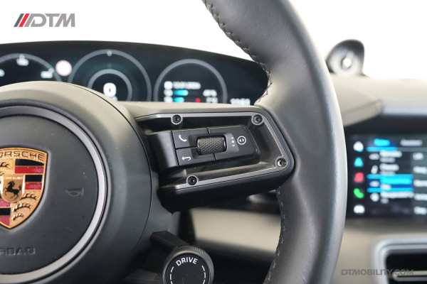 Porsche Taycan Cross Turismo 4 93 kWh Sport Chrono | Panoramadak | Titanium Velgen