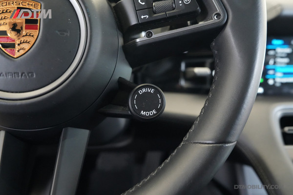 Porsche Taycan Cross Turismo 4 93 kWh Sport Chrono | Panoramadak | Titanium Velgen