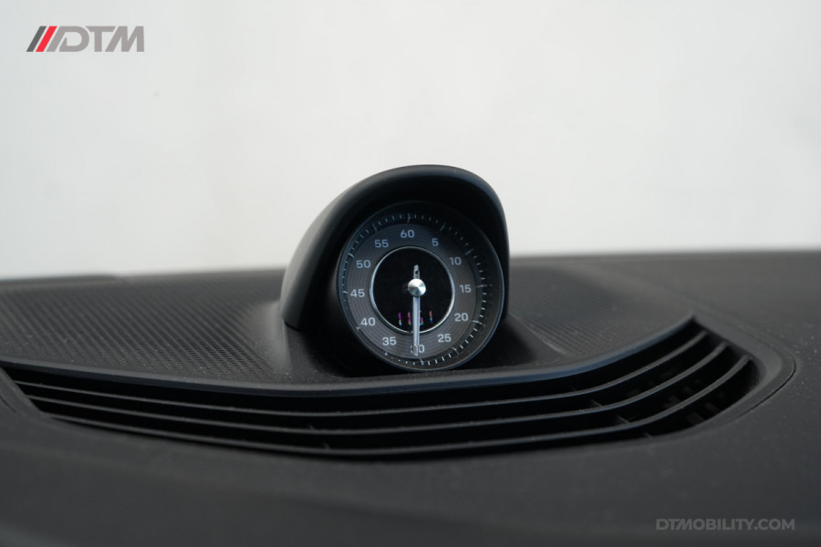 Porsche Taycan Cross Turismo 4 93 kWh Sport Chrono | Panoramadak | Titanium Velgen