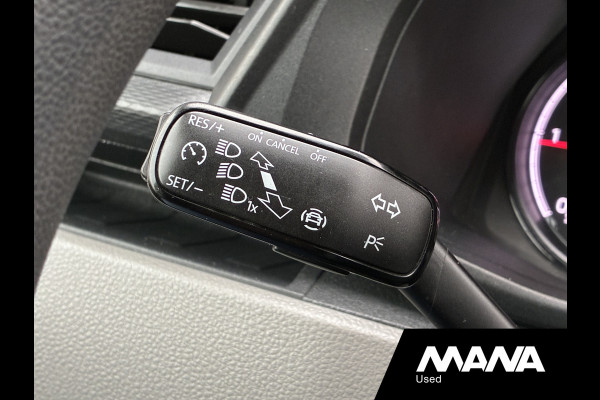 Volkswagen Transporter 2.0 TDI L2H1 Trekhaak Cruise Sensoren Airco