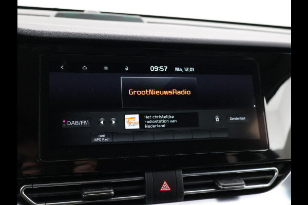 Kia Niro 1.6 GDi PHEV DYNAMICPLUSLINE + TREKHAAK | LEDER | STUUR/STOELVERW. | CAMERA | CARPLAY
