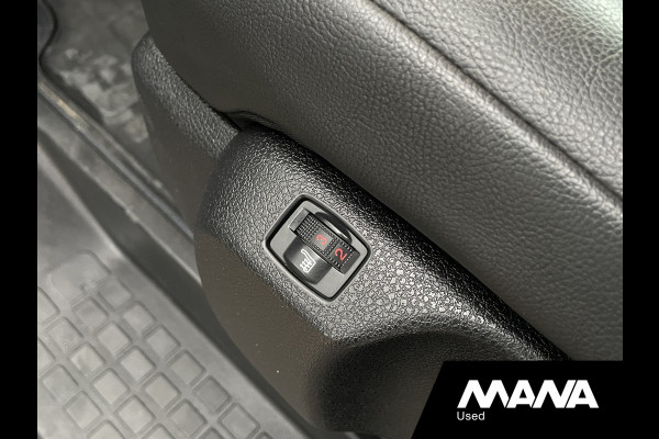 Citroën Jumpy 2.0 BlueHDI 180 XL L3H1 Dubbele schuifdeur Trekhaak Stoel/bank Verwarming Automaat