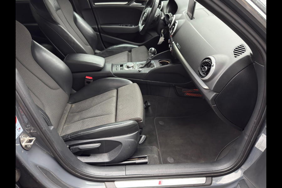 Audi A3 Sportback 30 TFSI Sport S Line Edition l Virtual l Distr VV l Navi l Cruise l Xenon l VDOH l