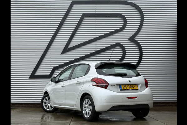 Peugeot 208 1.2 PureTech Blue Lion 2e Eigenaar,Navi,Airco,Cruise,PDC,Apple Carplay,Distributie v.v. in 2024,N.A.P,Nieuwe APK bij Aflevering