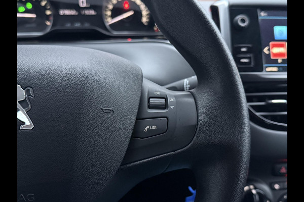 Peugeot 208 1.2 PureTech Blue Lion 2e Eigenaar,Navi,Airco,Cruise,PDC,Apple Carplay,Distributie v.v. in 2024,N.A.P,Nieuwe APK bij Aflevering