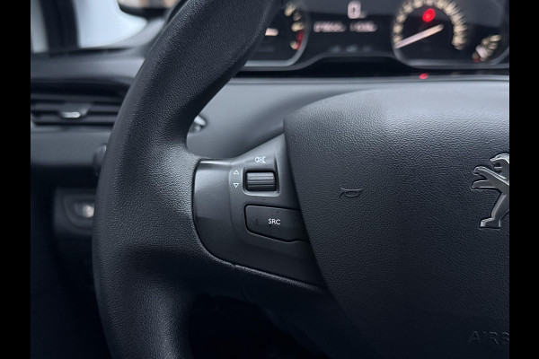 Peugeot 208 1.2 PureTech Blue Lion 2e Eigenaar,Navi,Airco,Cruise,PDC,Apple Carplay,Distributie v.v. in 2024,N.A.P,Nieuwe APK bij Aflevering