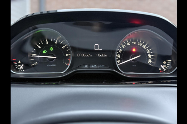 Peugeot 208 1.2 PureTech Blue Lion 2e Eigenaar,Navi,Airco,Cruise,PDC,Apple Carplay,Distributie v.v. in 2024,N.A.P,Nieuwe APK bij Aflevering