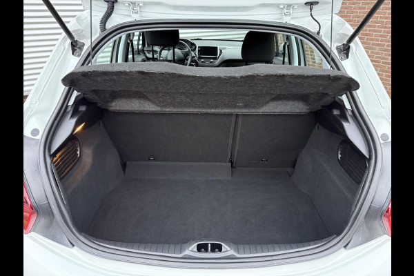 Peugeot 208 1.2 PureTech Blue Lion 2e Eigenaar,Navi,Airco,Cruise,PDC,Apple Carplay,Distributie v.v. in 2024,N.A.P,Nieuwe APK bij Aflevering