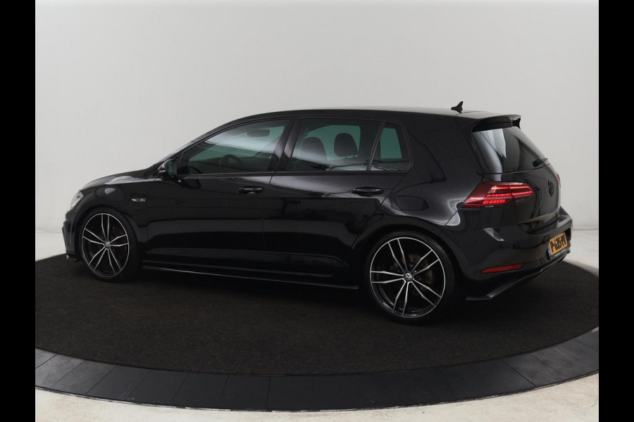Volkswagen Golf 1.5 TSI R Line | Stoelverwarming | Camera | Full LED | Adaptive cruise | 19'' | Virtual Cockpit | Massage | Carplay | Navigatie