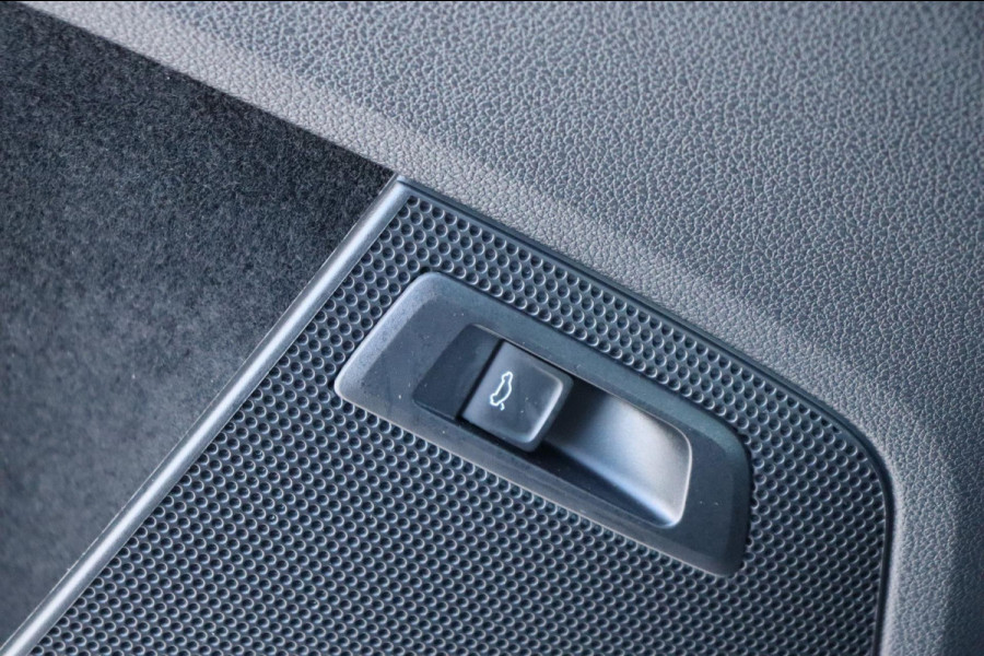 Škoda Kodiaq 1.5 TSI Sportline Bus. org.NL el.klep stuur+stoelverw camera 20"