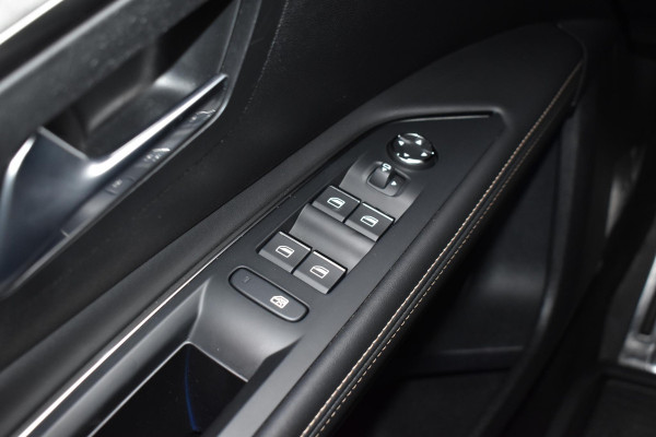 Peugeot 5008 1.6 PureTech 180PK Aut. GT | 7 Zits | Navi | Camera | LED | Incl. garantie