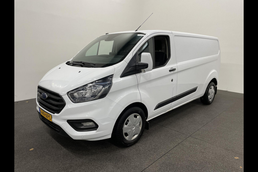 Ford Transit Custom 300 2.0 TDCI L2H1 Trend Airco Cruise Control Navigatie PDC V & A Stoelverwaming Trekhaak