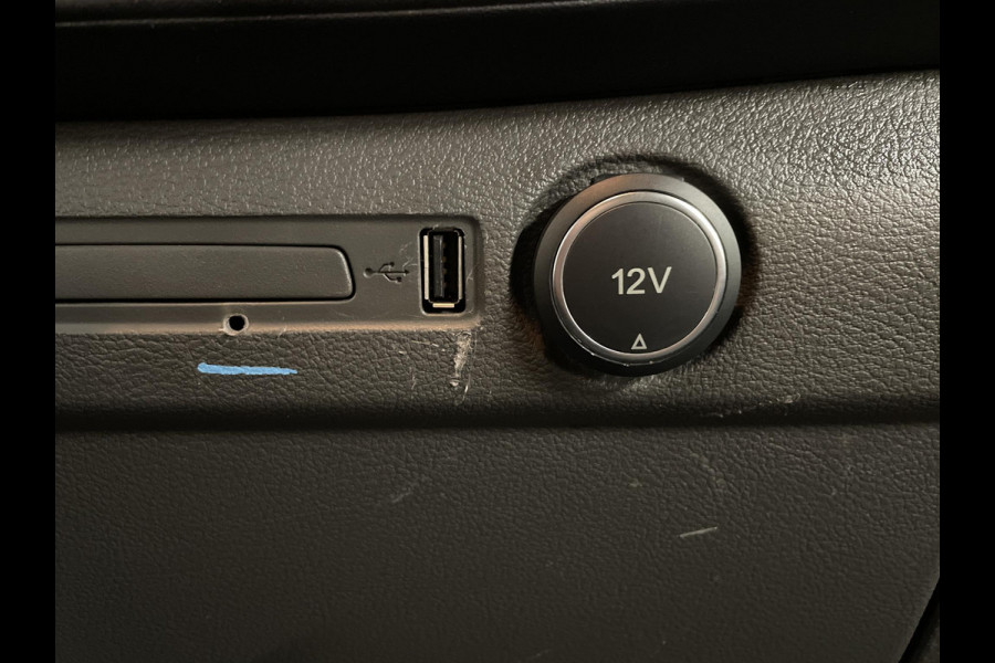 Ford Transit Custom 300 2.0 TDCI L2H1 Trend Airco Cruise Control Navigatie PDC V & A Stoelverwaming Trekhaak