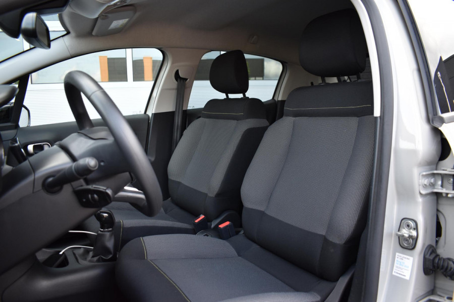 Citroën C3 1.2 PureTech Shine | Carplay | Cruise | LM velgen | Incl. garantie