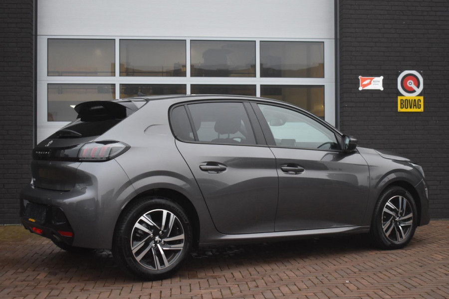Peugeot 208 1.2 PureTech Allure Pack | Panodak | Camera | Carplay | Keyless | Stoelverw. | Incl. garantie