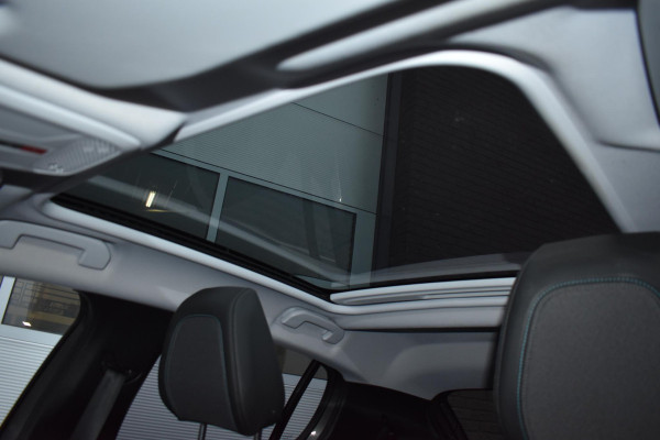 Peugeot 208 1.2 PureTech Allure Pack | Panodak | Camera | Carplay | Keyless | Stoelverw. | Incl. garantie