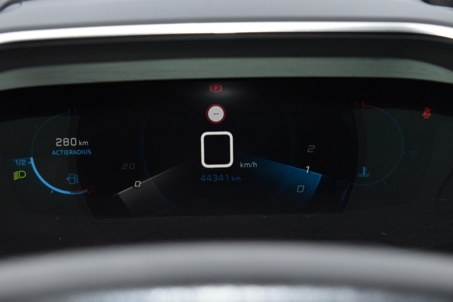 Peugeot 208 1.2 PureTech Allure Pack | Panodak | Camera | Carplay | Keyless | Stoelverw. | Incl. garantie