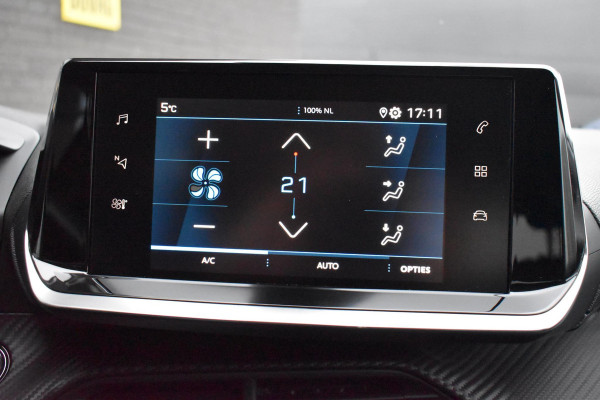 Peugeot 208 1.2 PureTech Allure Pack | Panodak | Camera | Carplay | Keyless | Stoelverw. | Incl. garantie