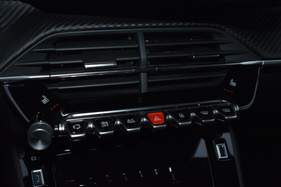 Peugeot 208 1.2 PureTech Allure Pack | Panodak | Camera | Carplay | Keyless | Stoelverw. | Incl. garantie
