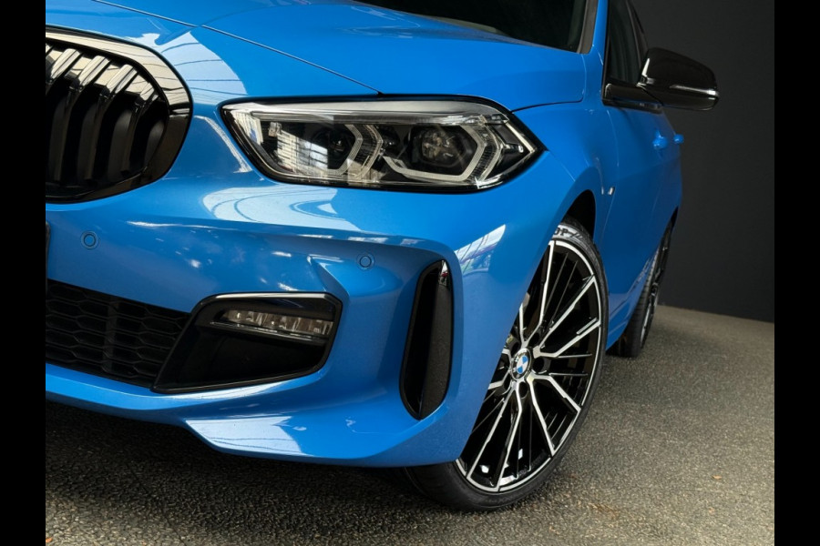 BMW 1-serie 118i M-Sport vol Leer 19 inch Bovag garantie Apple Carplay Misano bleu
