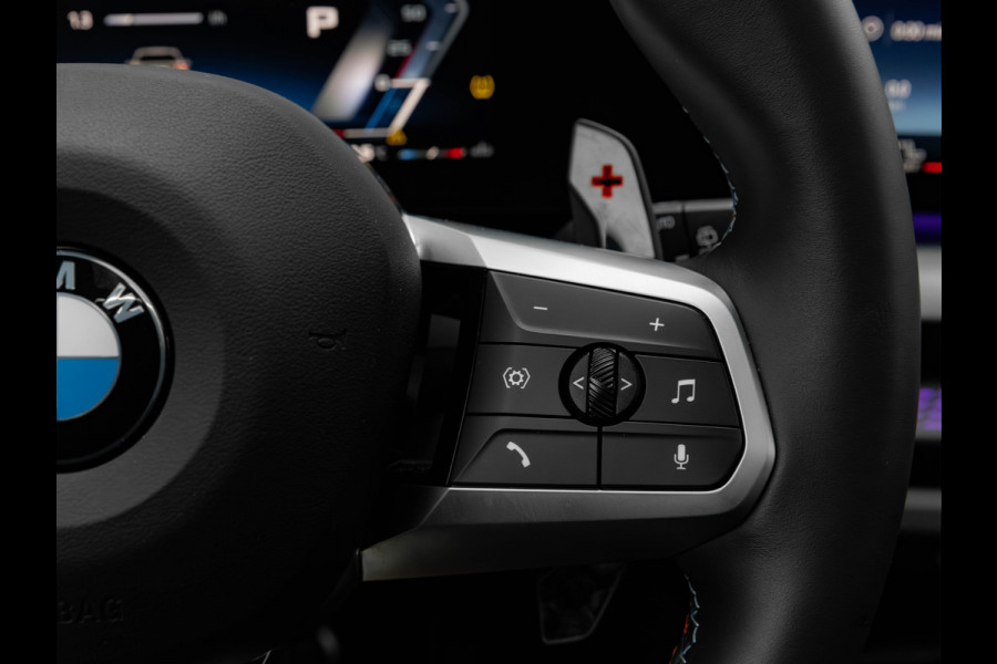 BMW 1-serie M135 xDrive - Pano - Driving Ass - Harman Kardon - Camera