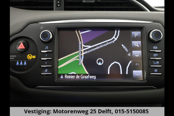 Toyota Yaris 1.5 HYBRIDE ASPIRATION 1e EIGENAAR AUTOMAAT FULL NAV. CAMERA . ELEKTRISCHE RAMEN . BLUETOOTH . CRUISE CONTROL