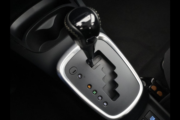 Toyota Yaris 1.5 HYBRIDE ASPIRATION 1e EIGENAAR AUTOMAAT FULL NAV. CAMERA . ELEKTRISCHE RAMEN . BLUETOOTH . CRUISE CONTROL