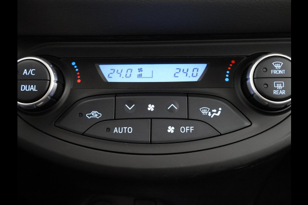 Toyota Yaris 1.5 HYBRIDE ASPIRATION 1e EIGENAAR AUTOMAAT FULL NAV. CAMERA . ELEKTRISCHE RAMEN . BLUETOOTH . CRUISE CONTROL