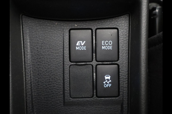 Toyota Yaris 1.5 HYBRIDE ASPIRATION 1e EIGENAAR AUTOMAAT FULL NAV. CAMERA . ELEKTRISCHE RAMEN . BLUETOOTH . CRUISE CONTROL