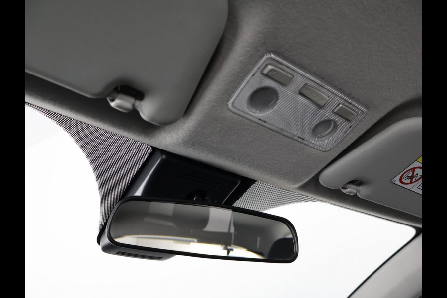 Toyota Yaris 1.5 HYBRIDE ASPIRATION 1e EIGENAAR AUTOMAAT FULL NAV. CAMERA . ELEKTRISCHE RAMEN . BLUETOOTH . CRUISE CONTROL