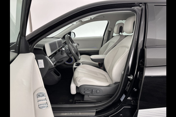 Hyundai IONIQ 5 Lounge 73kWh [ 3-Fase ] {SOH-98%} (INCL-BTW) Aut *HEAD-UP | HEATPUMP | LEATHER | PREMIUM-AUDIO | FULL-LED | ADAPTIVE-CRUISE | BLIND-SPOT | DIGI-COCKPIT | AMBIENT-LIGHT | DAB | SHIFT-PADDLES | HEAD-UP | NAVI-FULLMAP | KEYLESS