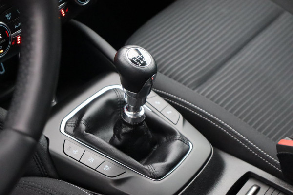 Ford Focus 1.0 EcoBoost Titanium Business org.NL camera stuur+stoel+raamverw. trekhaak