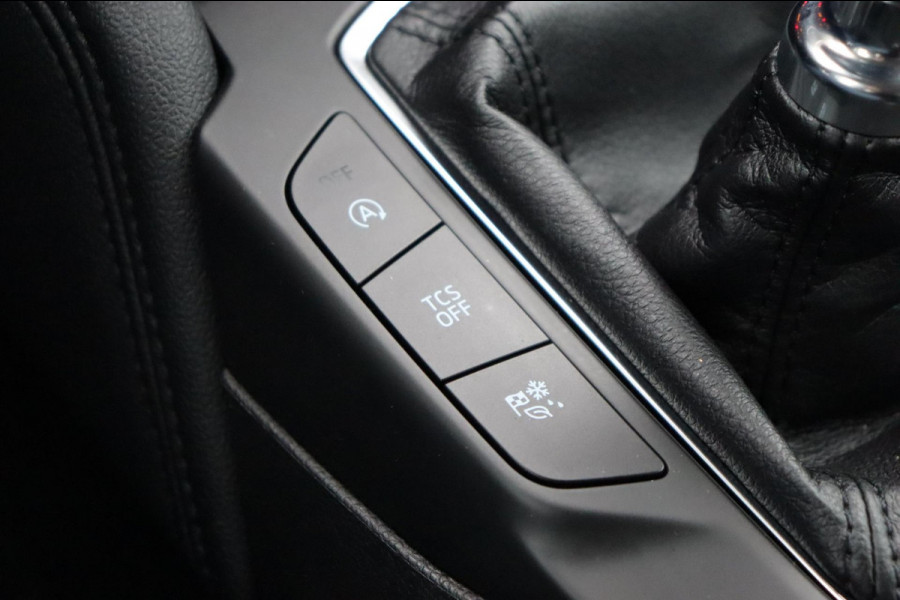 Ford Focus 1.0 EcoBoost Titanium Business org.NL camera stuur+stoel+raamverw. trekhaak