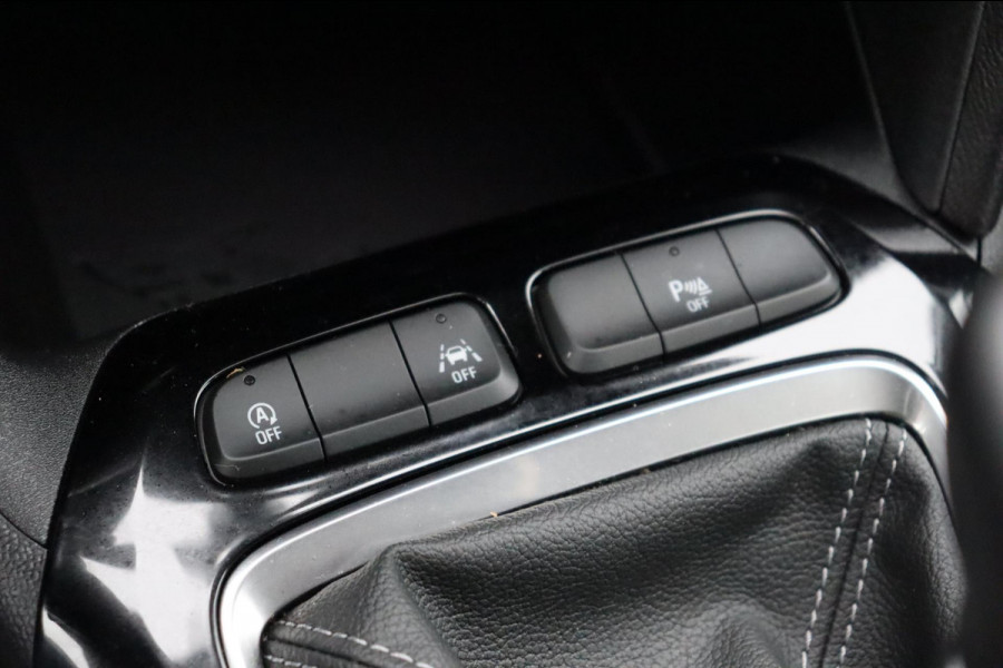 Opel Corsa 1.2 Turbo Edition org.NL afn-trekhaak pdc