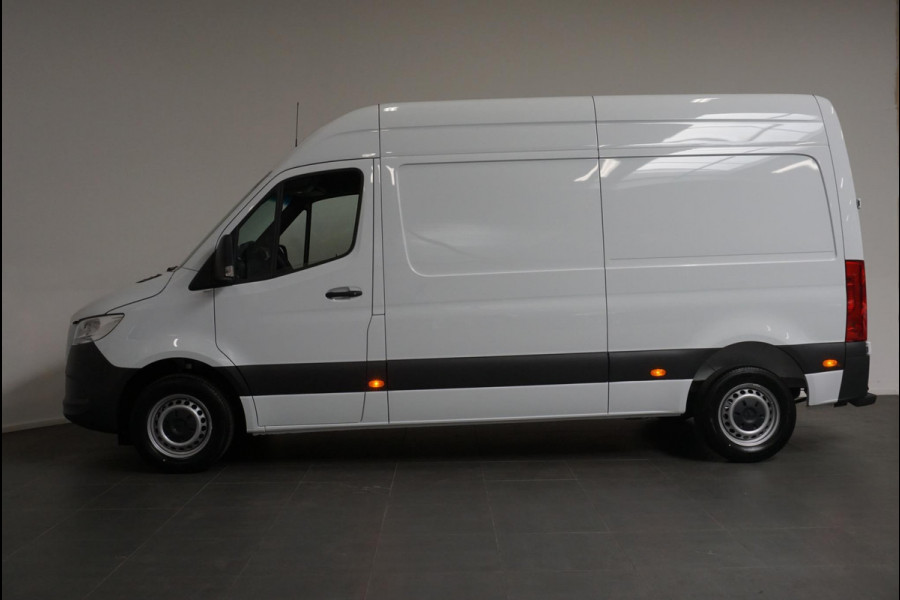 Mercedes-Benz Sprinter 211 2.2 CDI L2H2 Automaat 9-G tronic | Airco | Navigatie | Camera | Cruisecontrol | 3Zits | Electra pakket | DAB | Trekhaak