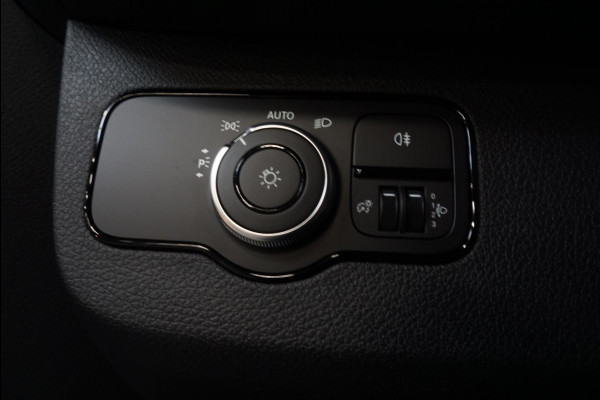 Mercedes-Benz Sprinter 211 2.2 CDI L2H2 Automaat 9-G tronic | Airco | Navigatie | Camera | Cruisecontrol | 3Zits | Electra pakket | DAB | Trekhaak