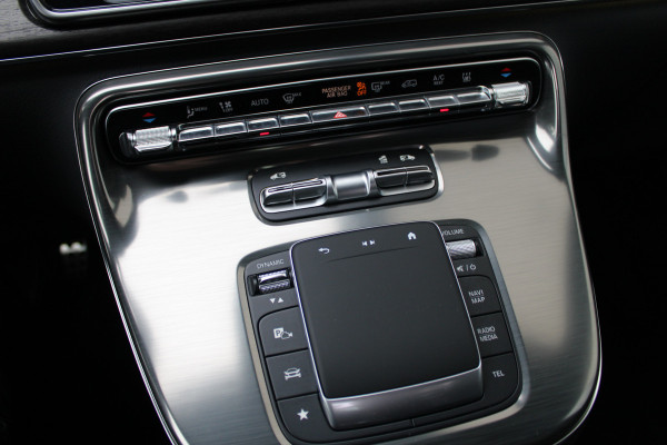 Mercedes-Benz V-Klasse 300d / AMG / Exclusive / DC / 4-matic / Luchtvering / Pano / INCL BTW-BPM / 360 Cam / Burmester / Vol Opties / NIEUW!!