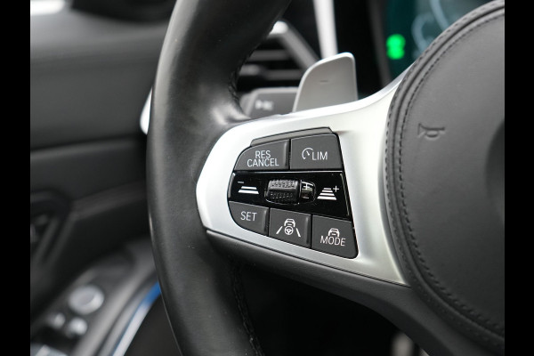 BMW 3 Serie Touring 330e M Sport Plug In Hybrid 293pk Dealer O.H. PHEV | Panodak | Head Up | 360 Camera | Adaptive Cruise | Laser LED | Harman & Kardon | Nappa Lederen Sportstoelen Memory & Verwarmd | Adaptief Onderstel | Apple Carplay | Sfeerverlichting |
