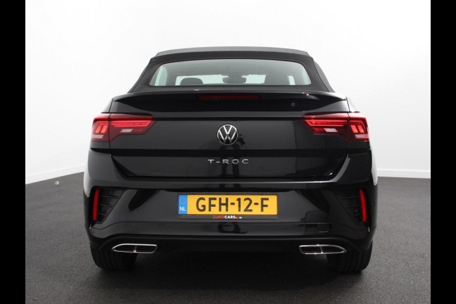 Volkswagen T-Roc Cabrio 1.5 TSI 150pk DSG R-Line | Navigatie | Apple Carpaly/Android Auto | Parkeersensoren | Camera | Adaptive Cruise Control | Stoelverwarming | Climate Control