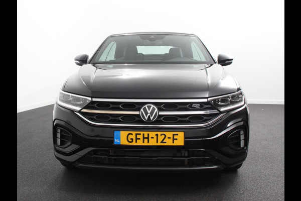 Volkswagen T-Roc Cabrio 1.5 TSI 150pk DSG R-Line | Navigatie | Apple Carpaly/Android Auto | Parkeersensoren | Camera | Adaptive Cruise Control | Stoelverwarming | Climate Control