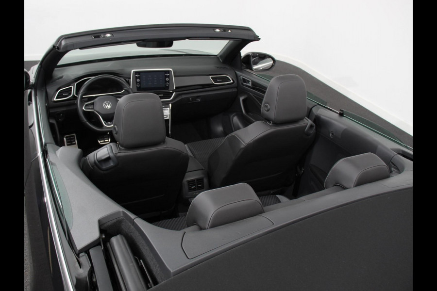 Volkswagen T-Roc Cabrio 1.5 TSI 150pk DSG R-Line | Navigatie | Apple Carpaly/Android Auto | Parkeersensoren | Camera | Adaptive Cruise Control | Stoelverwarming | Climate Control