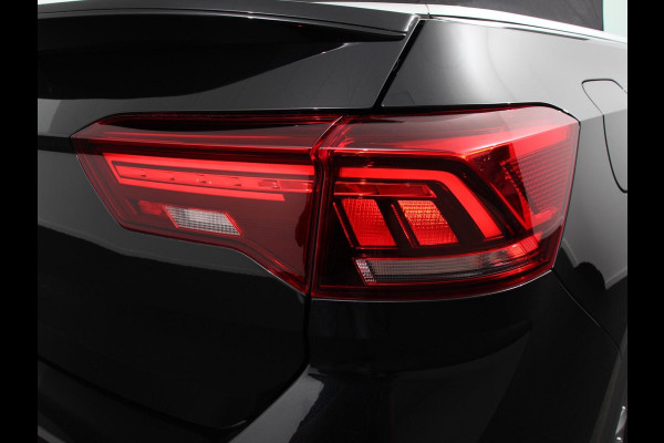 Volkswagen T-Roc Cabrio 1.5 TSI 150pk DSG R-Line | Navigatie | Apple Carpaly/Android Auto | Parkeersensoren | Camera | Adaptive Cruise Control | Stoelverwarming | Climate Control