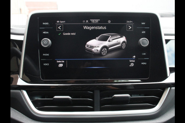 Volkswagen T-Roc Cabrio 1.5 TSI 150pk DSG R-Line | Navigatie | Apple Carpaly/Android Auto | Parkeersensoren | Camera | Adaptive Cruise Control | Stoelverwarming | Climate Control