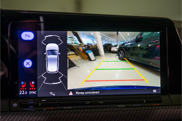 Volkswagen Golf 2.0 TSI R 4Motion 20 Jahre Ed. 333PK | Akra | Pano | H/K | Leder&Memory | VOL! 12 MND Garantie